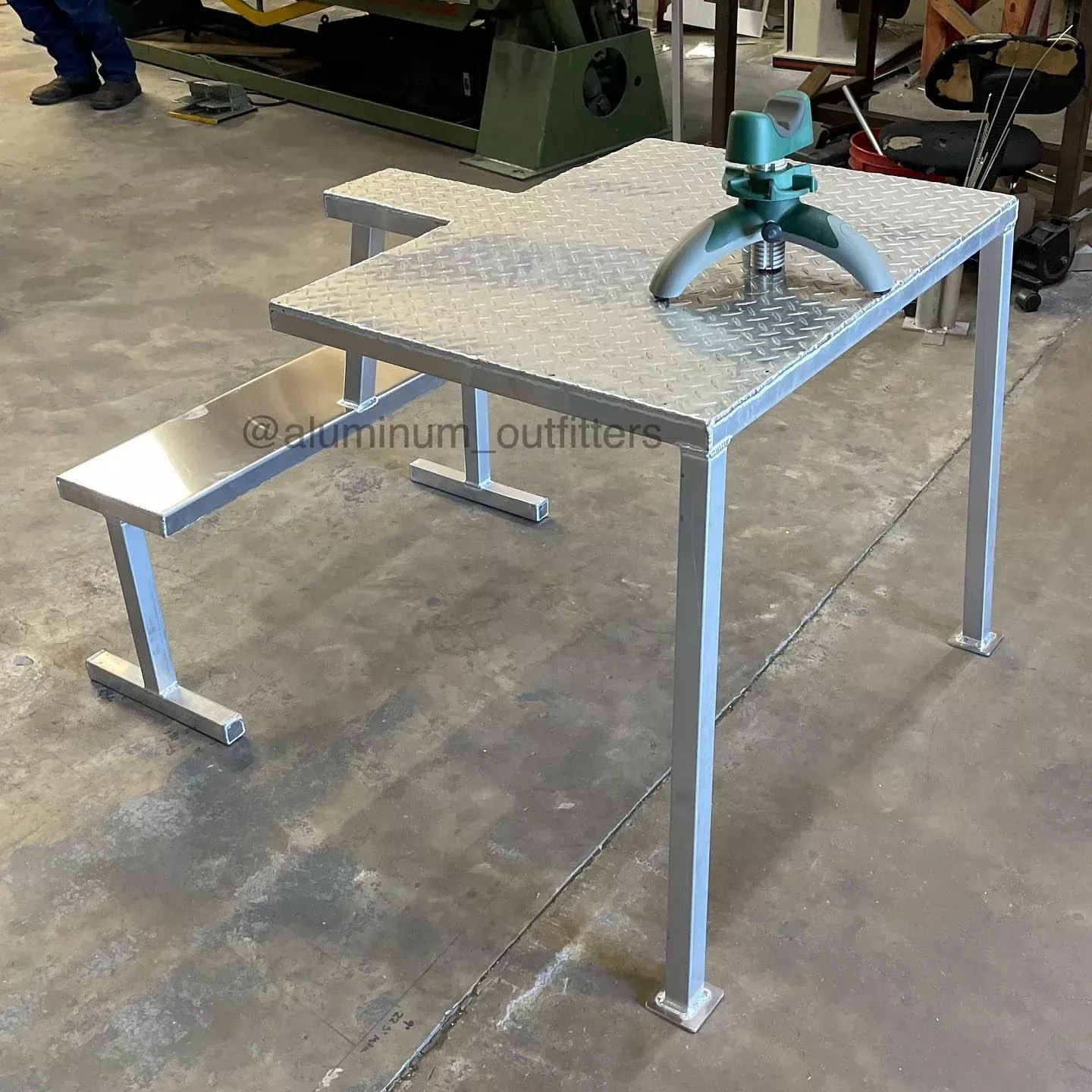 Aluminum Outfitters Shooting Bench