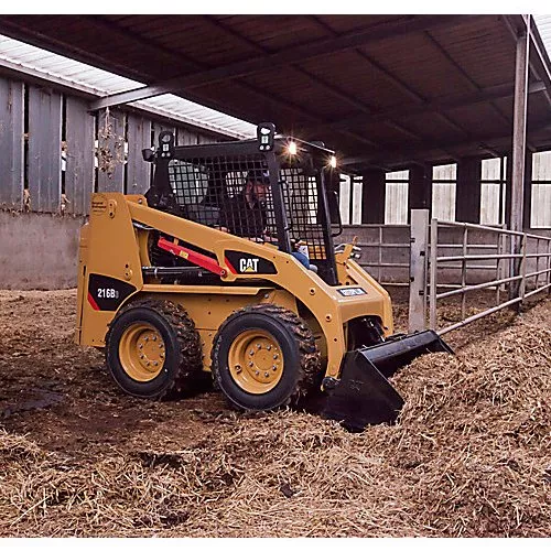 Bedrock Attachments Grapple Bucket | Width 75″ | Model SKGRB-75 | Bolt-On Cutting Edge | Hydraulic Flow Range: 15-25 GPM | For Skid Steer