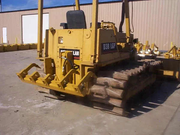 Bedrock Attachments Heavy-Duty MS Ripper | Model BR20 | Width: 61″ | Weight: 0.33 Ton | For Bulldozer
