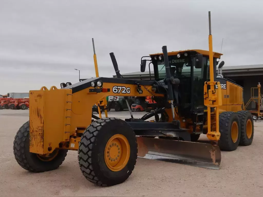 Bedrock Attachments Lift Group | Model MF05 | Width: 39.3″ | Weight: 0.62 Ton | For Motor Grade