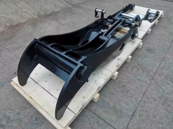 Bedrock Attachments Pin Grabber Thumb | Model EPT80-PG2T42 | Width 44.1″ | Pin Size 80mm | 2 Teeth | Machine Size 20-24 Ton | For Excavators