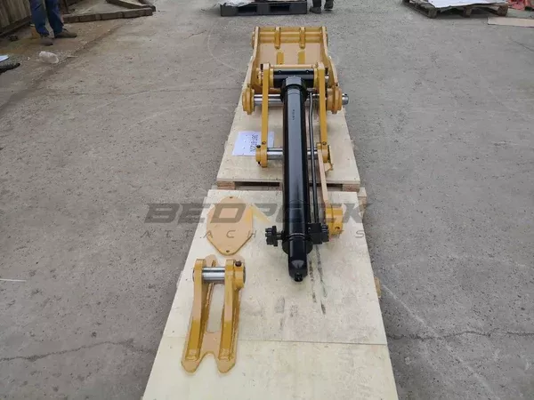 Bedrock Attachments Pin-On Thumb | Model ET65-PO3T30 | Width 28.3″ | Pin Size 65mm | 3 Teeth | Machine Size 12-15 Ton | For Excavators