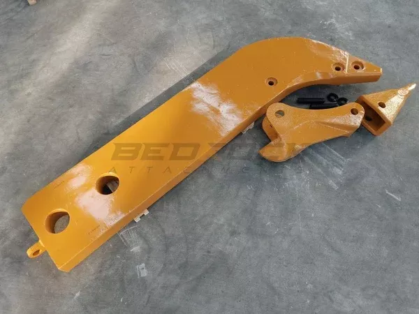 Bedrock Attachments Ripper Tyne Shank Ripper | Model 8E8413 | Weight 580kg | For Bulldozer