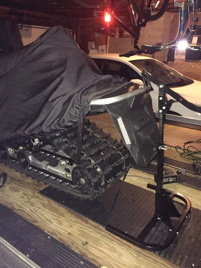 Black Widow Black Ice Heavy-Duty Snowmobile Track Stand & Lift | Model SNO-1512 | Base Size 23″ x 21″ | Capacity 600 lb | For Most Snowmobiles