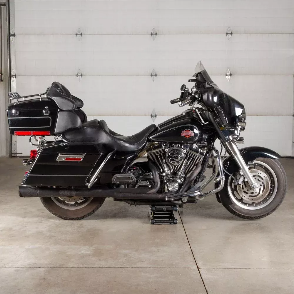 Black Widow Motorcycle Scissor Jack | Model BW-1604A | Platform Size 15″ x 9″ | Capacity 1,100 lb | For Street, Cruiser & Touring Motorcycles