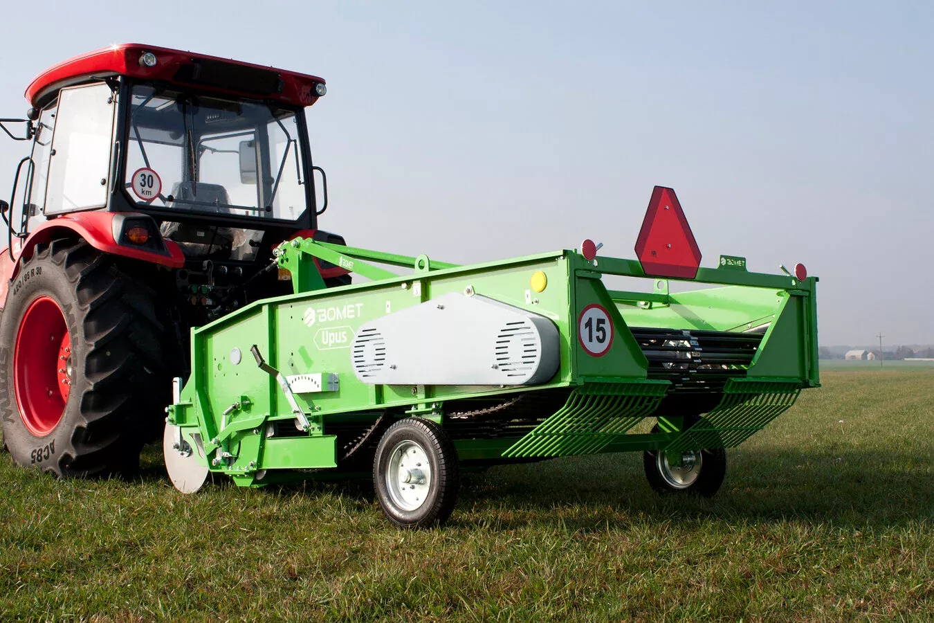 Bomet Upus 2-Row Conveyor Potato Digger | 57" Width | 50 HP | For Tractors
