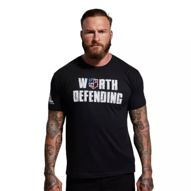 BORN PRIMITIVE Men's Worth Defending Tee (31025)