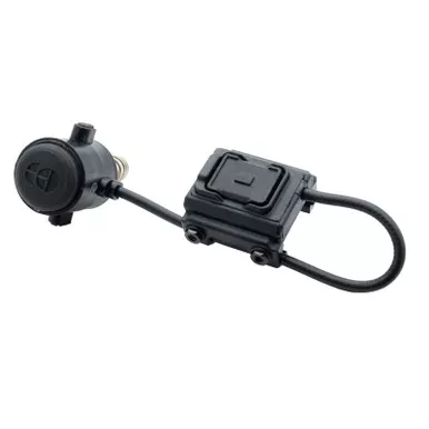 CLOUD DEFENSIVE Rein Single Momentary Switch (CD2219-B-BLK)
