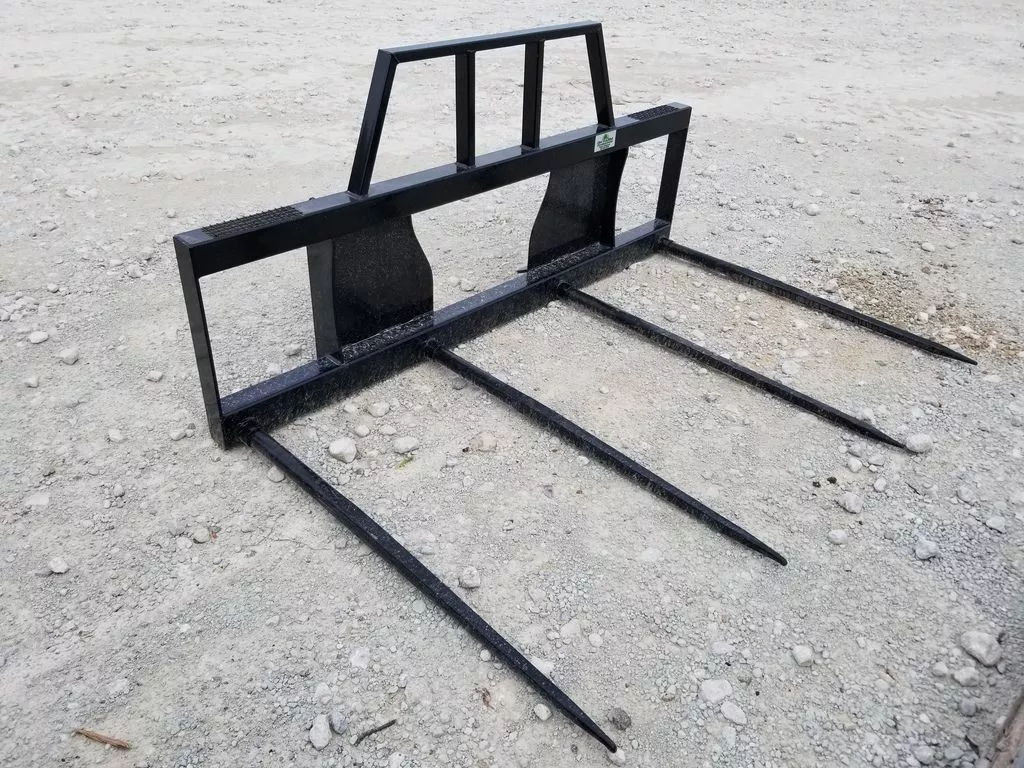 DH Farm HS4 4‑Spear Bale Spear Attachment | Overall Width 7′ | 15–20 GPM | For Skid Steers