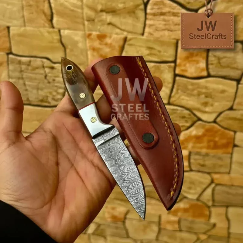 EDC Skinner Knife Damascus Steel, 6.5 Fixed Blade