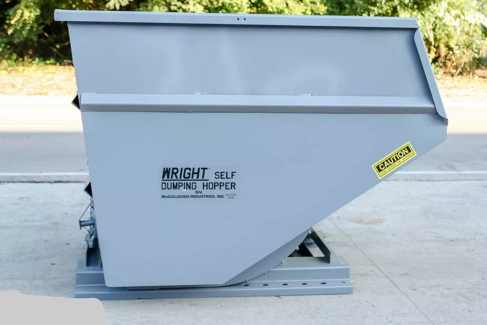Express Steel 3 Yard Wright Self-Dumping Hopper | Width 70.5″ | 3″ Fork Pockets | 15–20 GPM | For Forklifts & Skid Steers