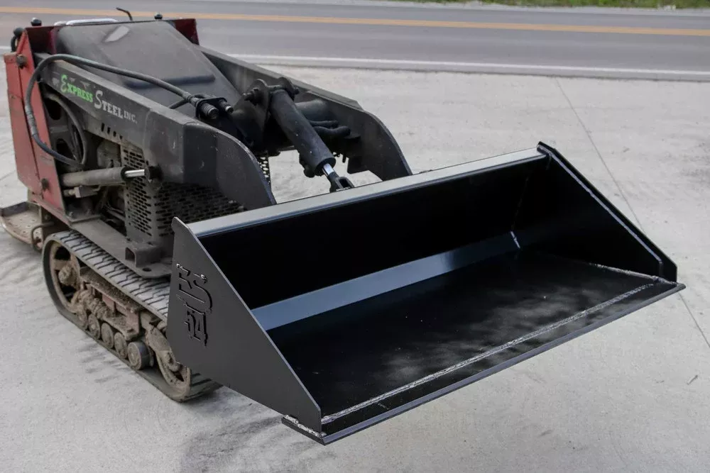 Express Steel 4.5′ Toro Dingo Smooth Bucket | Width 54″ | 25 GPM | For Mini Skid Steers