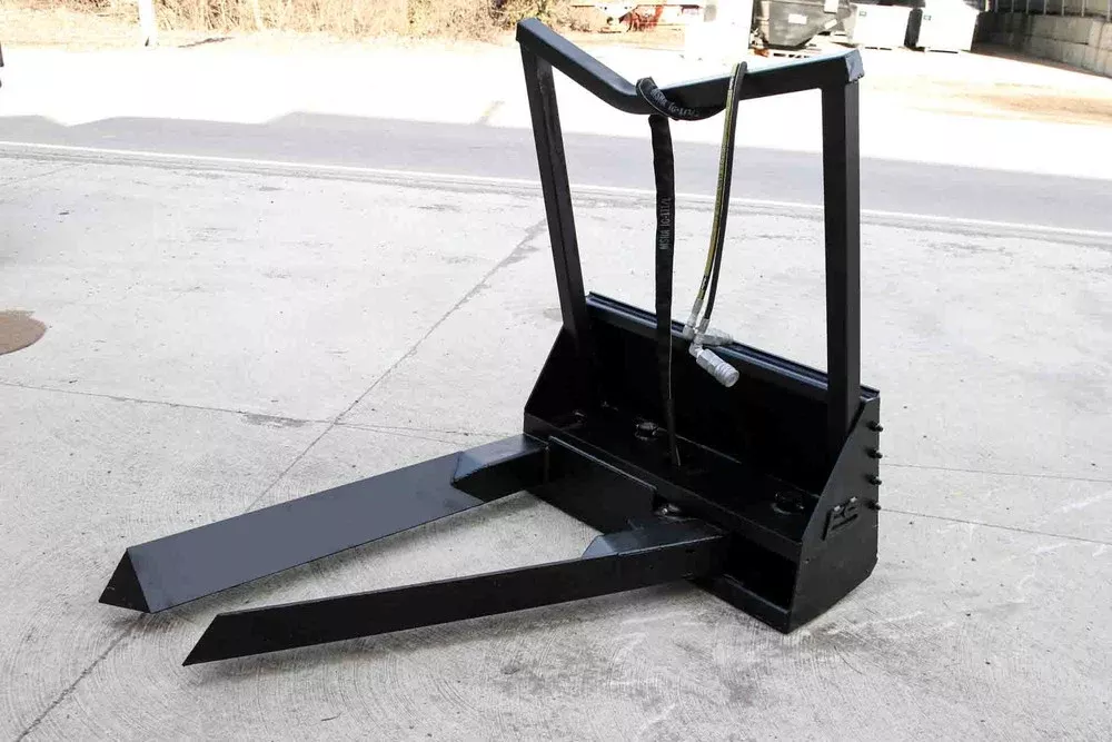 Express Steel Toro Dingo Nursery Forks | Fork Length 45″ | 25 GPM | For Loaders