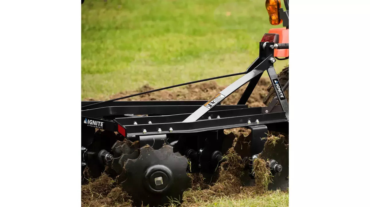 Ignite Attachments 3-Point Disc Harrow | Model DH60 | Working Width 60″ | Cultivation Width 62.5″ | Horsepower 18-32 HP | For Tractors