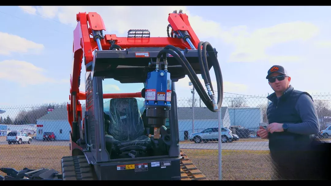 Ignite Attachments Direct-Drive Auger | Model 75DDH | Overall Width 45″ | Hydraulic Flow 8 – 20 GPM | For Skid Steers