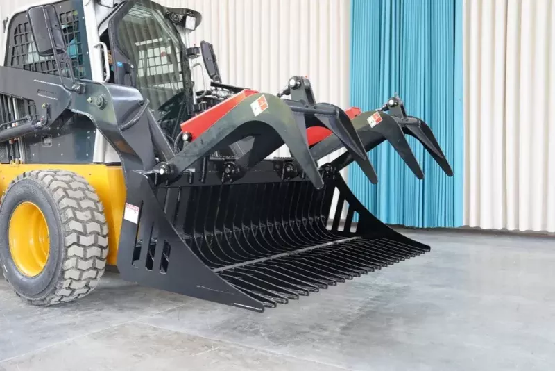 Landy Attachment Rock Grapple Bucket | Width 72″ & 84″ | 16 GPM | For Skid Steers