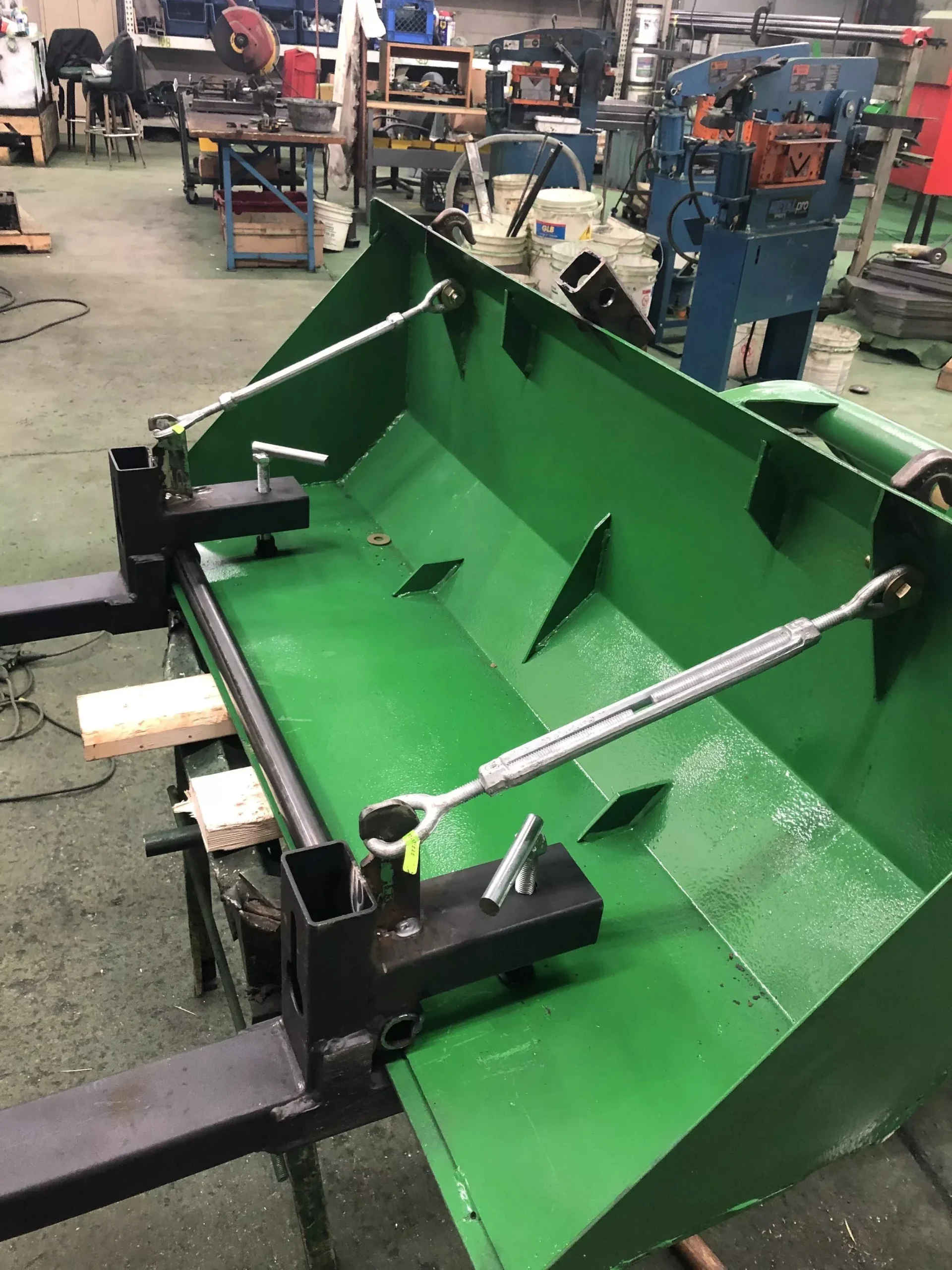 Little Buck Loader, LLC –Pallet Fork Kit For Front End Loader | Horsepower 20–25 HP | For Tractors