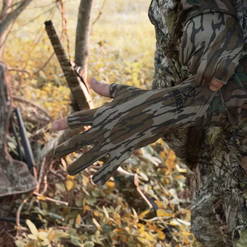 Nukem Grab’em Glove Mossy Oak Bottomlands S/M