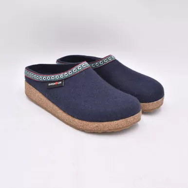 Open Box (Great condition, limited use): HAFLINGER GZ, Color: Navy, Size: 39 (711001-70-39)