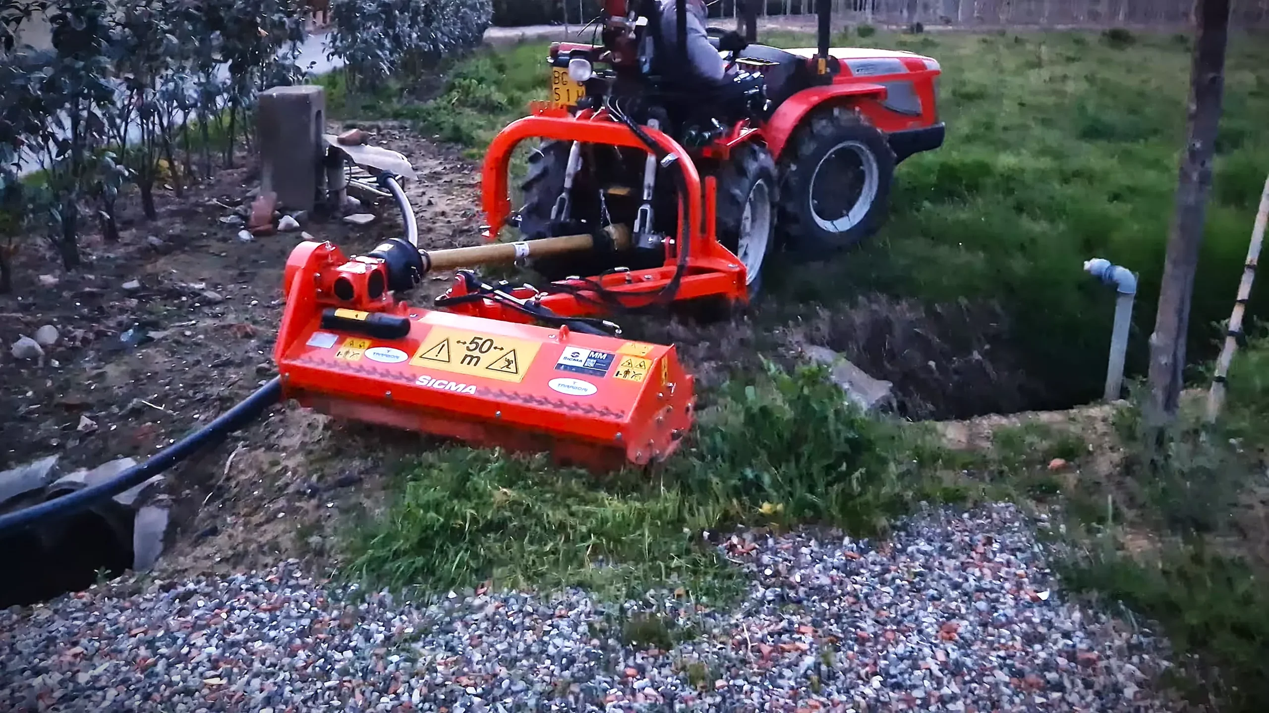 Sicma (Phoenix) 3-Point Ditch Bank Flail Mowers | MM Series | Working Width 43″ & 49″ | 15-30 | For Tractors