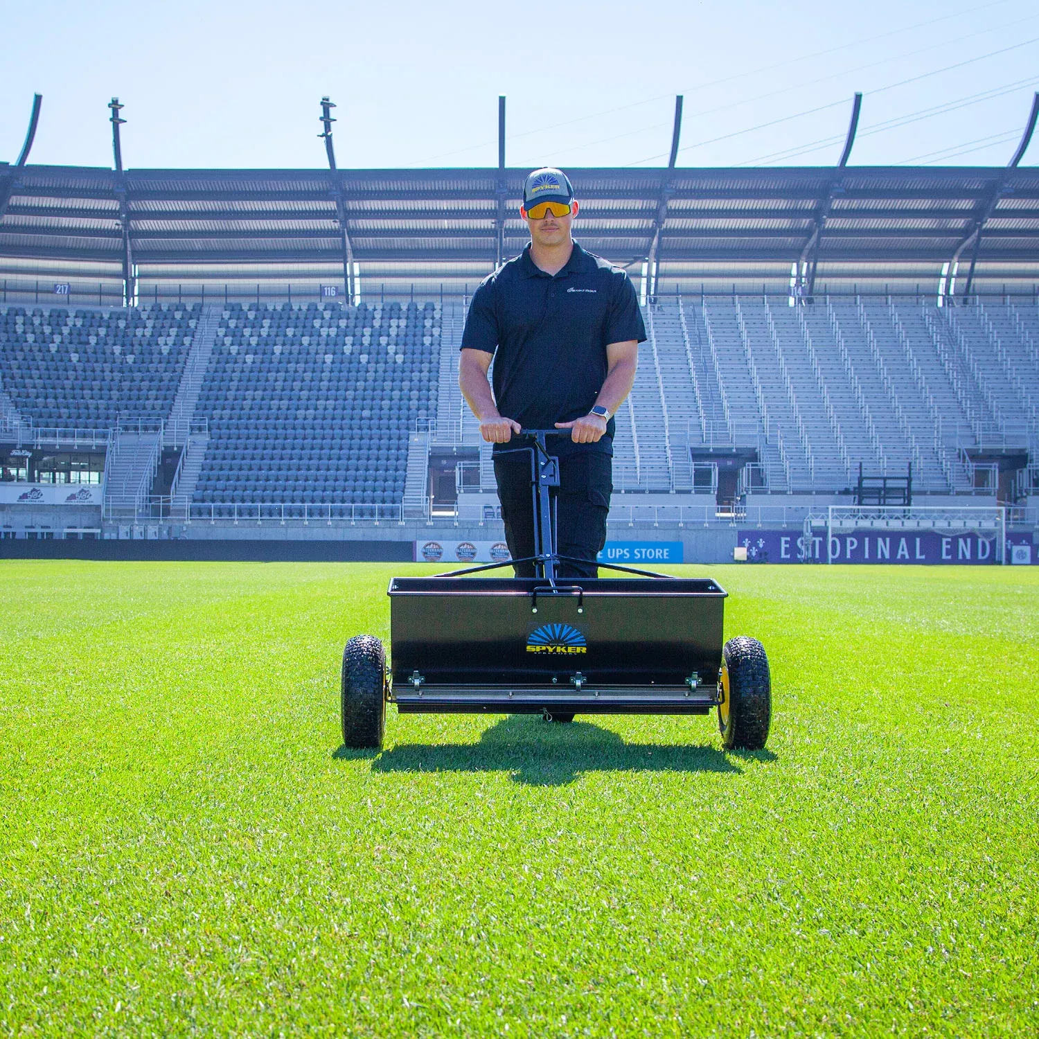 Spyker Pro-Series Drop Spreader | Model P70-12010 | Hopper Capacity 120 lb. | 36″ Spread Width
