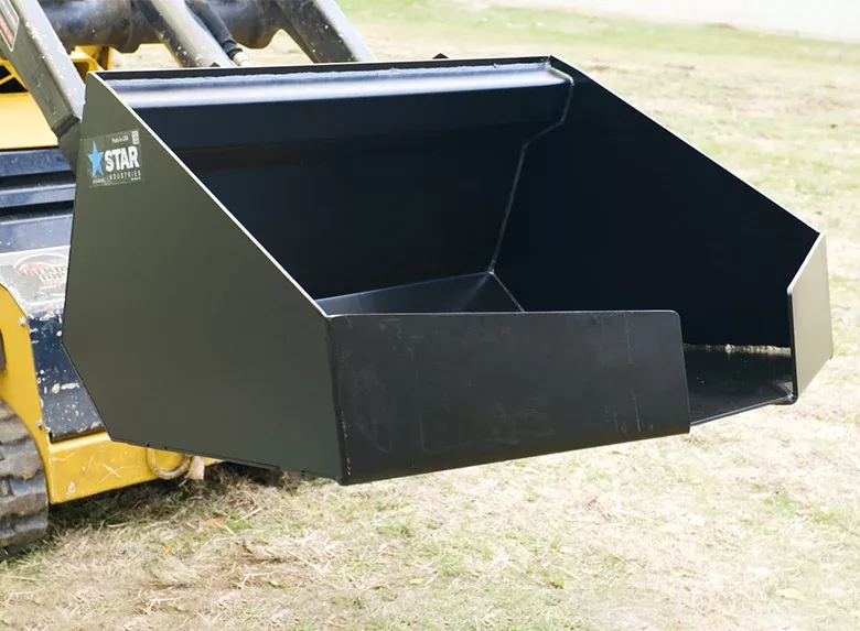 Star Industries Concrete Placement Bucket | Width 36″ | 10 GPM | For Mini Skid Steers