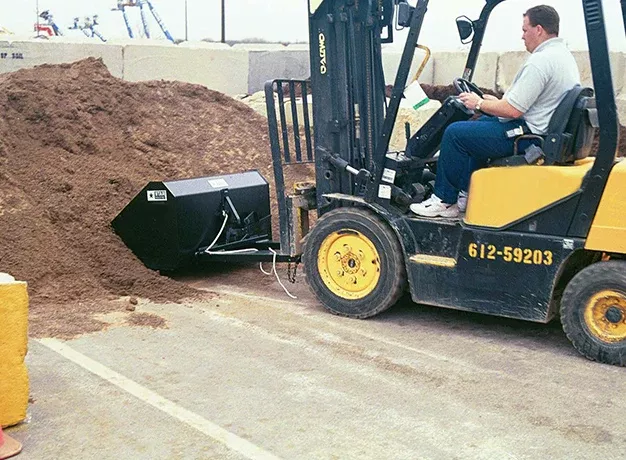Star Industries Self-Dump Forklift Buckets | Models 1440SD To 1484SDH | Width 45″ To 84″ | 8 To 30+ GPM | For Forklift